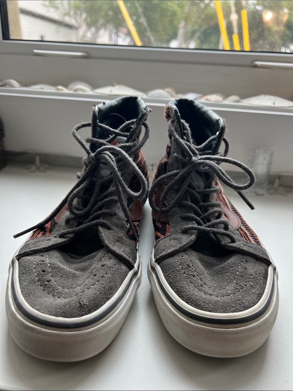 Vans High Top Sneakers in Gray and Rust Pattern - Picture 6 of 6